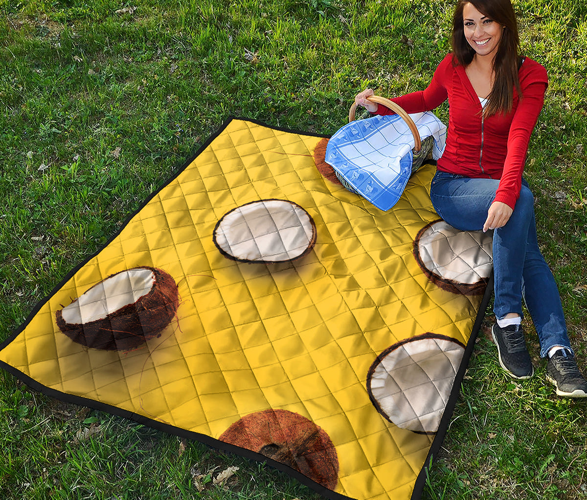 Yellow Coconut Pattern Print Quilt