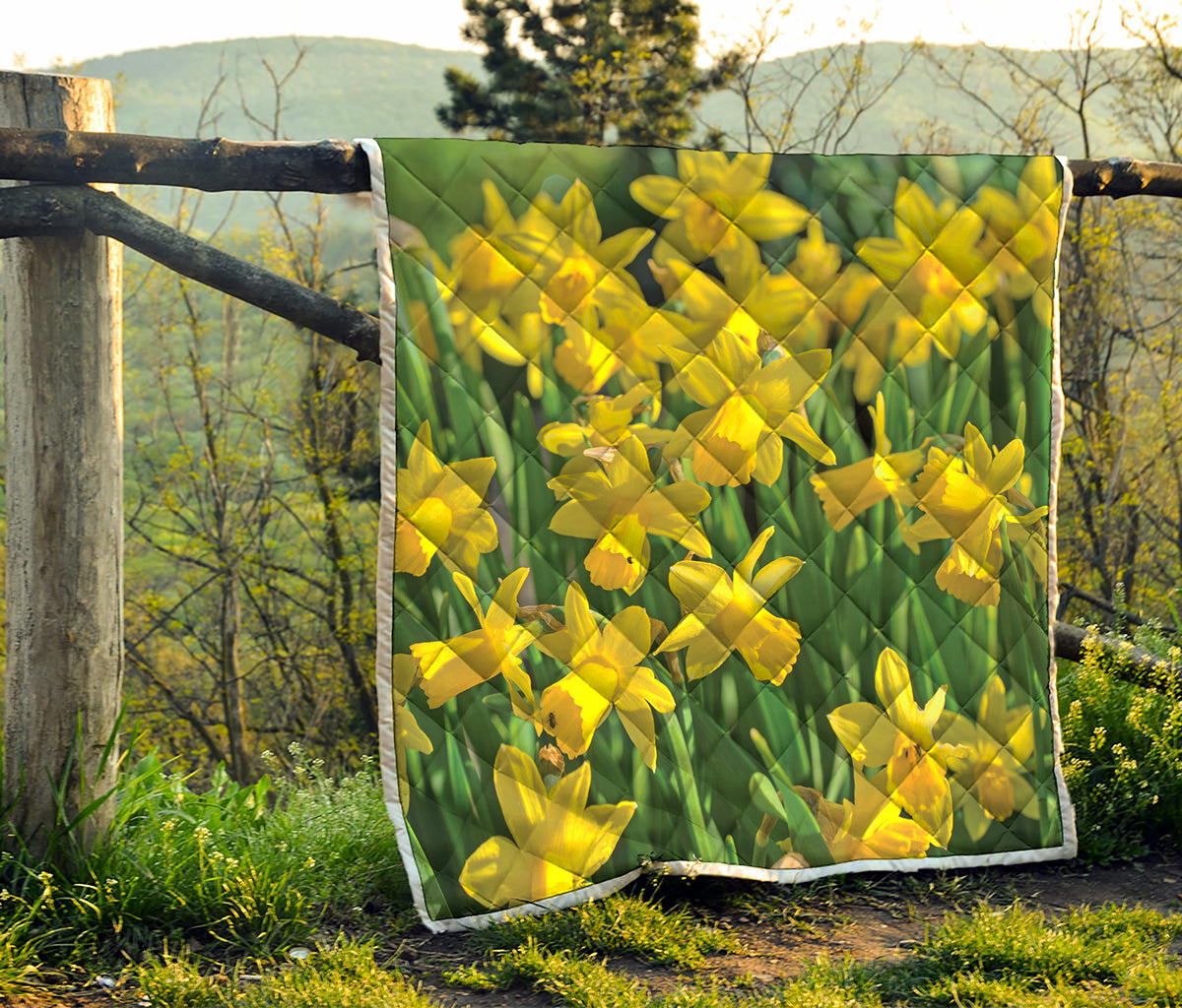 Yellow Daffodil Flower Print Quilt