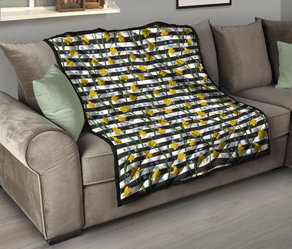 Yellow Daffodil Striped Pattern Print Quilt