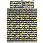 Yellow Daffodil Striped Pattern Print Quilt Bed Set