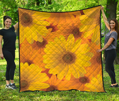 Yellow Daisy Flower Print Quilt