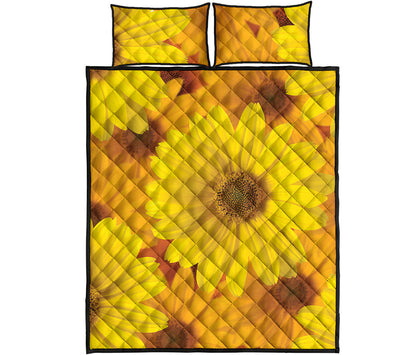 Yellow Daisy Flower Print Quilt Bed Set