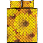 Yellow Daisy Flower Print Quilt Bed Set
