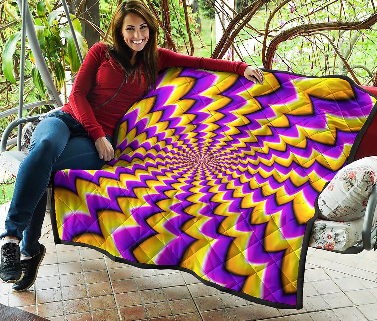 Yellow Dizzy Moving Optical Illusion Quilt