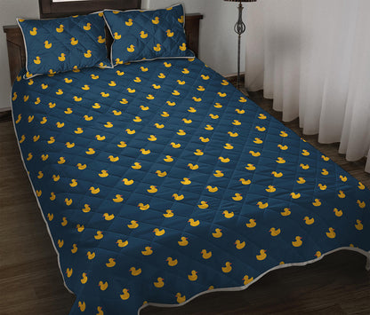 Yellow Duck Pattern Print Quilt Bed Set