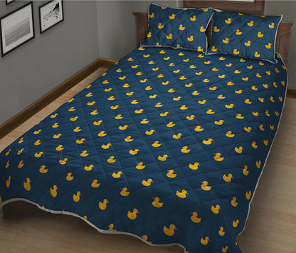Yellow Duck Pattern Print Quilt Bed Set