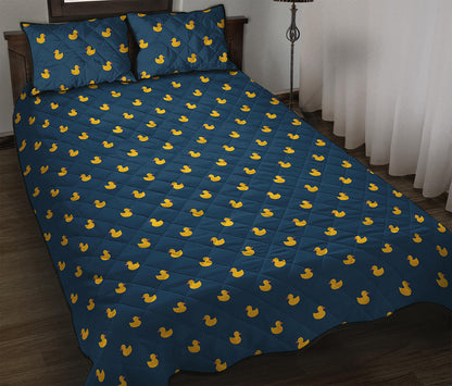 Yellow Duck Pattern Print Quilt Bed Set