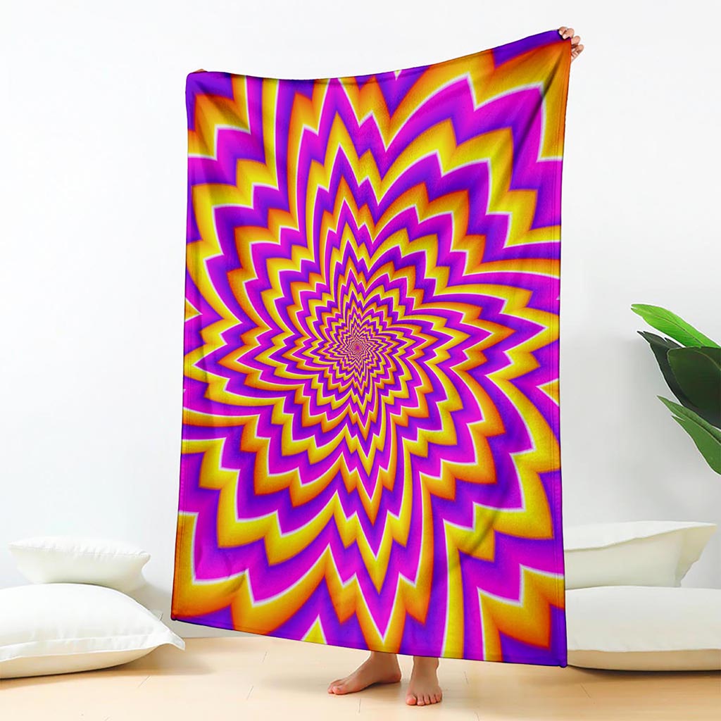 Yellow Expansion Moving Optical Illusion Blanket