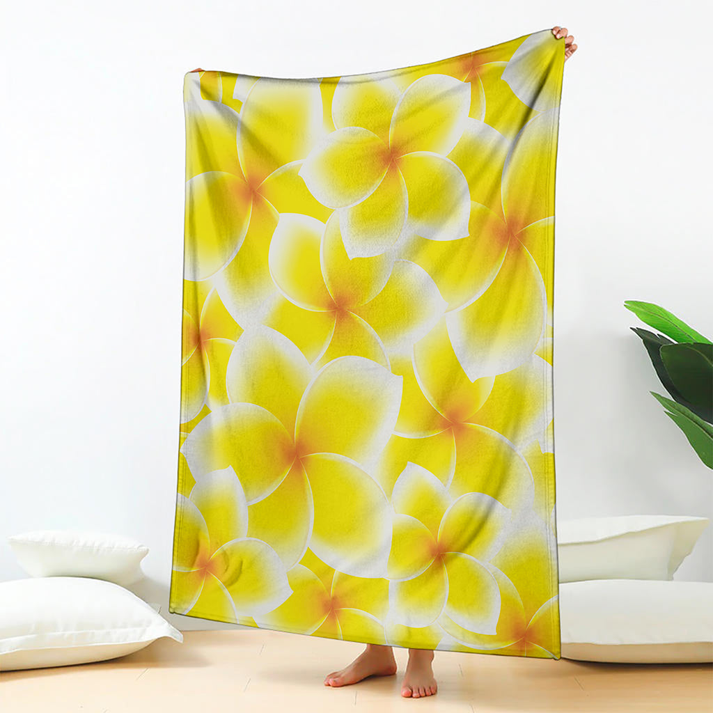 Yellow Frangipani Pattern Print Blanket