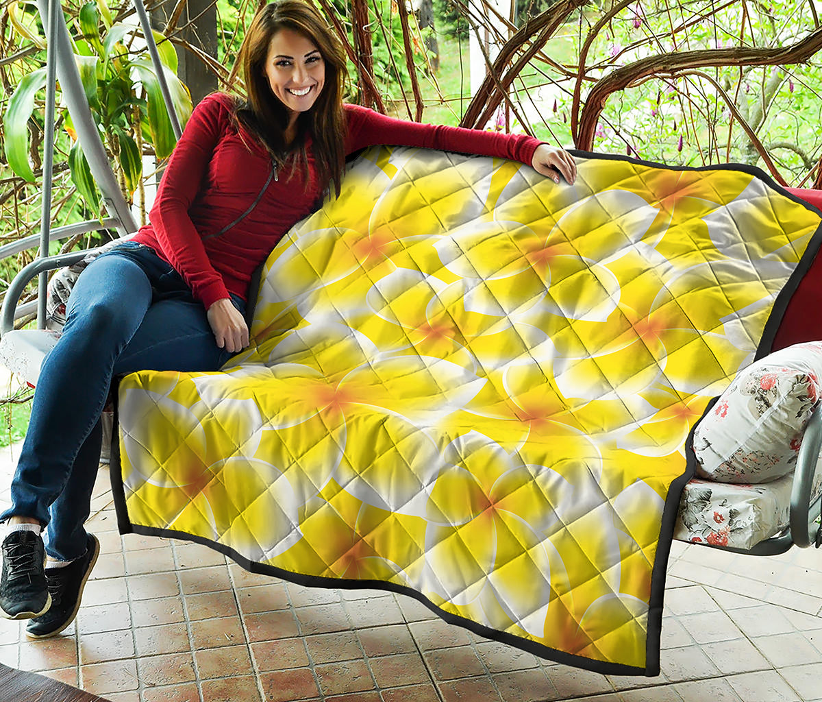 Yellow Frangipani Pattern Print Quilt