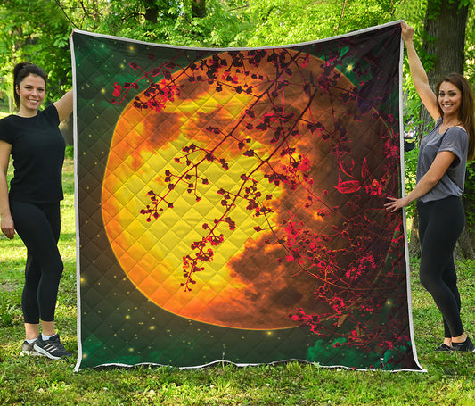 Yellow Full Moon Print Quilt