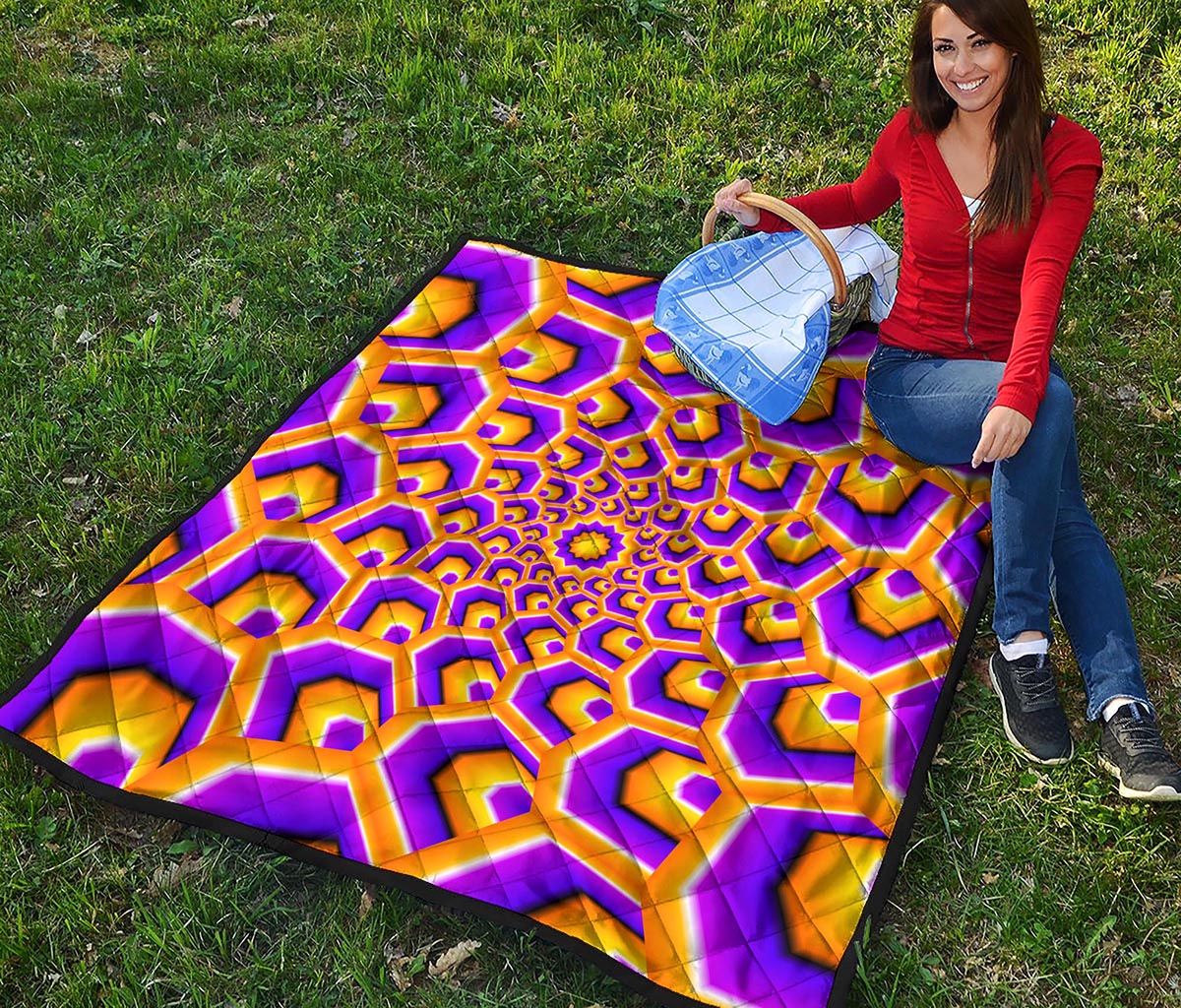 Yellow Hive Moving Optical Illusion Quilt