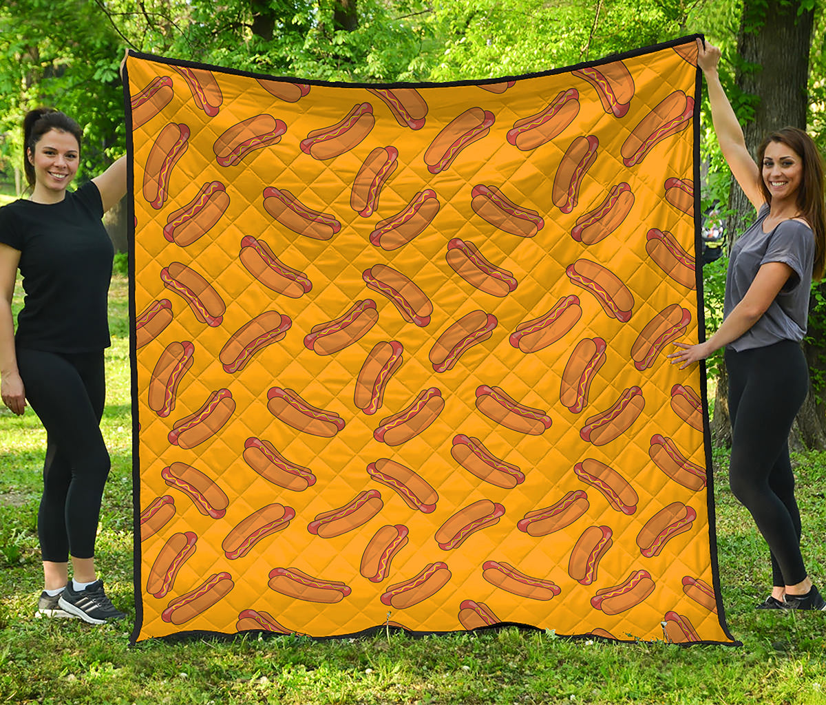 Yellow Hot Dog Pattern Print Quilt