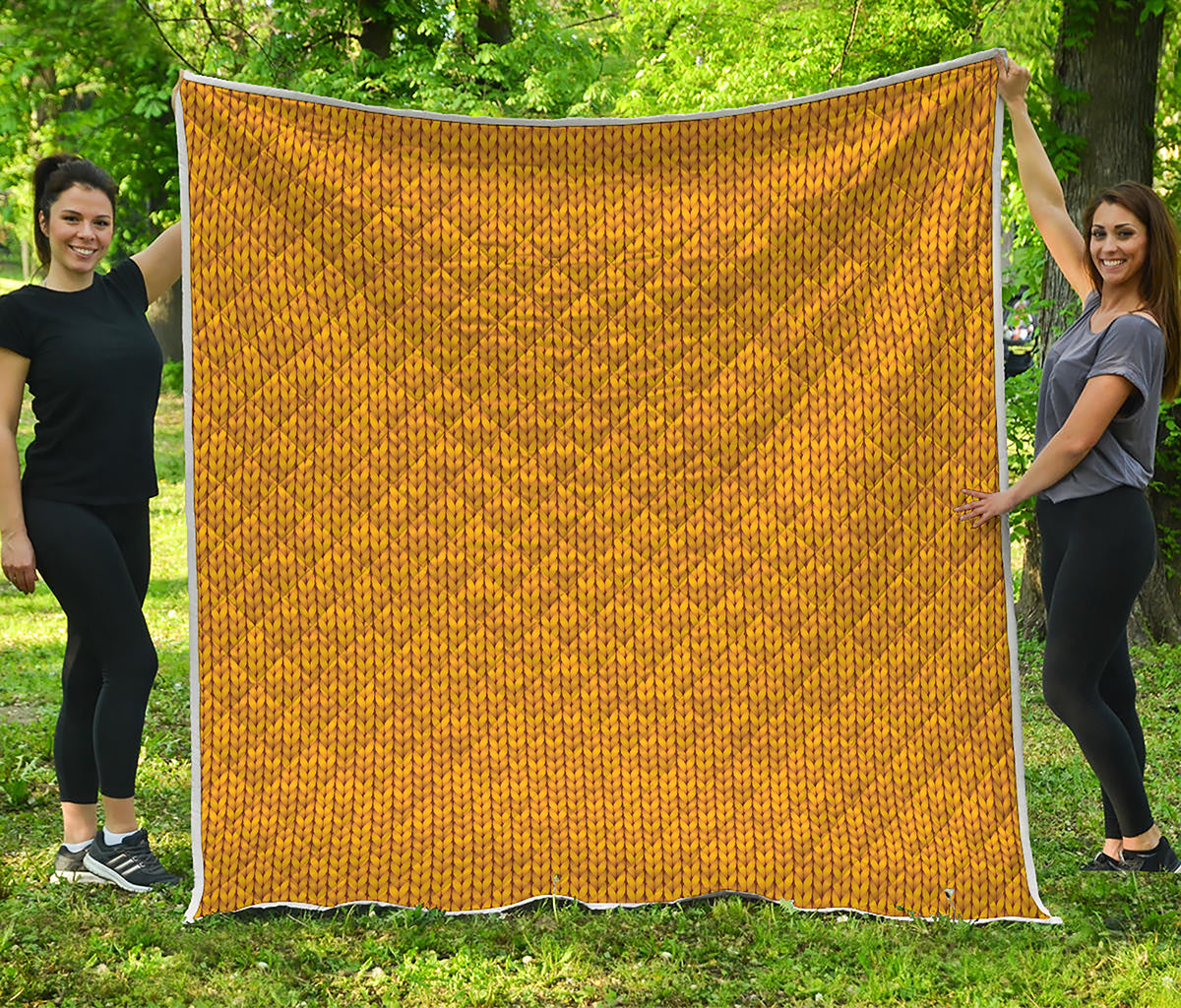 Yellow Knitted Pattern Print Quilt