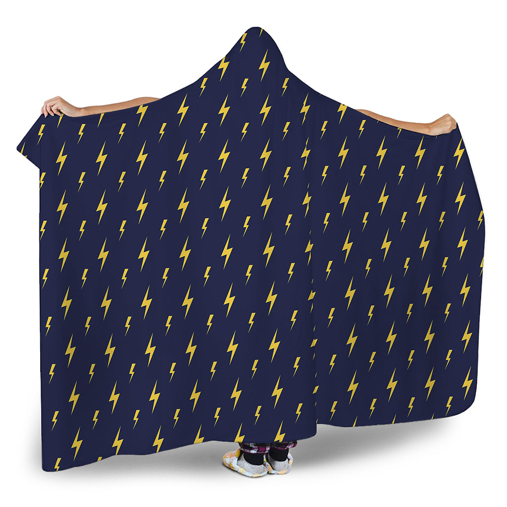 Yellow Lightning Bolts Pattern Print Hooded Blanket