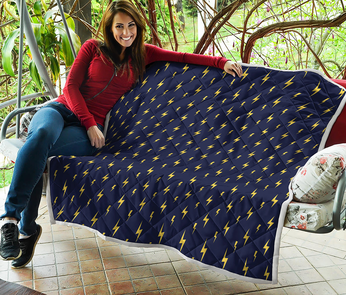 Yellow Lightning Bolts Pattern Print Quilt