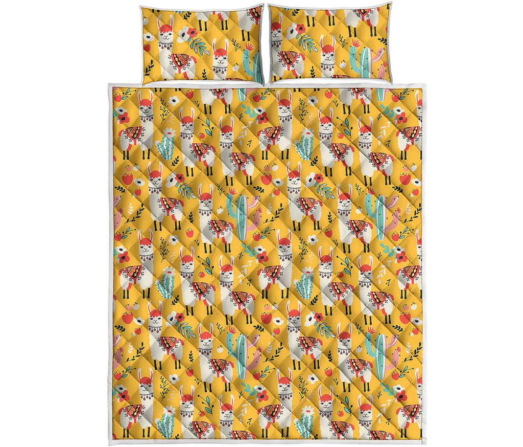 Yellow Llama Pattern Print Quilt Bed Set