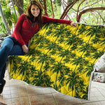 Yellow Palm Tree Pattern Print Quilt