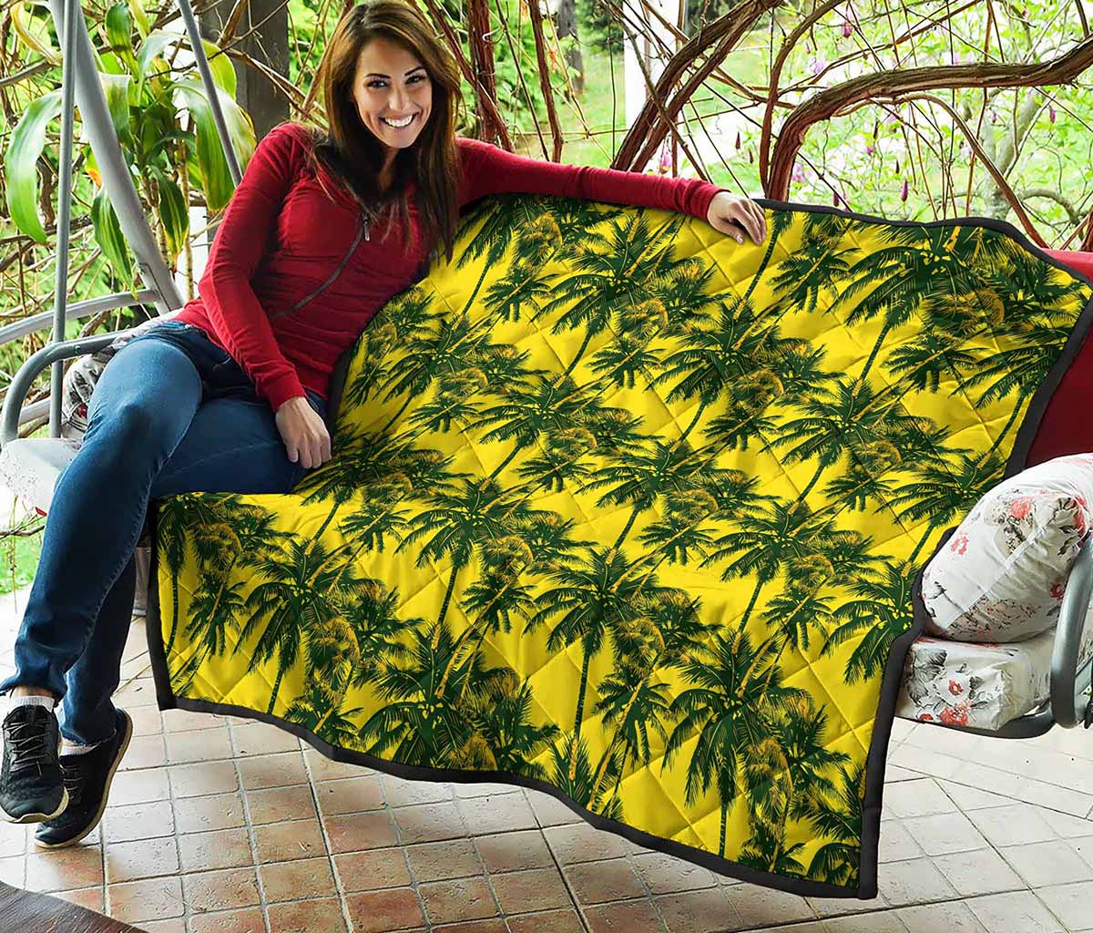 Yellow Palm Tree Pattern Print Quilt