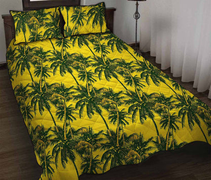 Yellow Palm Tree Pattern Print Quilt Bed Set