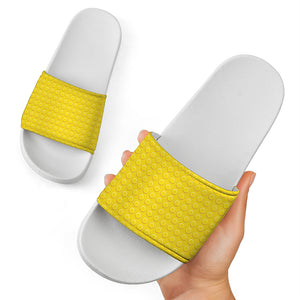 Yellow Plastic Building Blocks Print White Slide Sandals