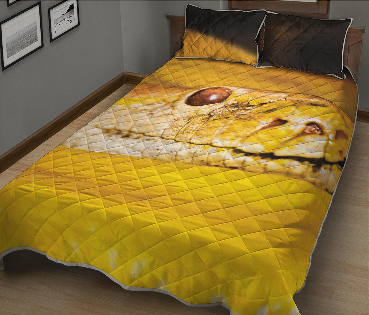 Yellow Python Snake Print Quilt Bed Set
