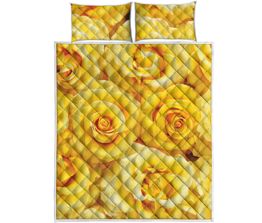 Yellow Rose Print Quilt Bed Set
