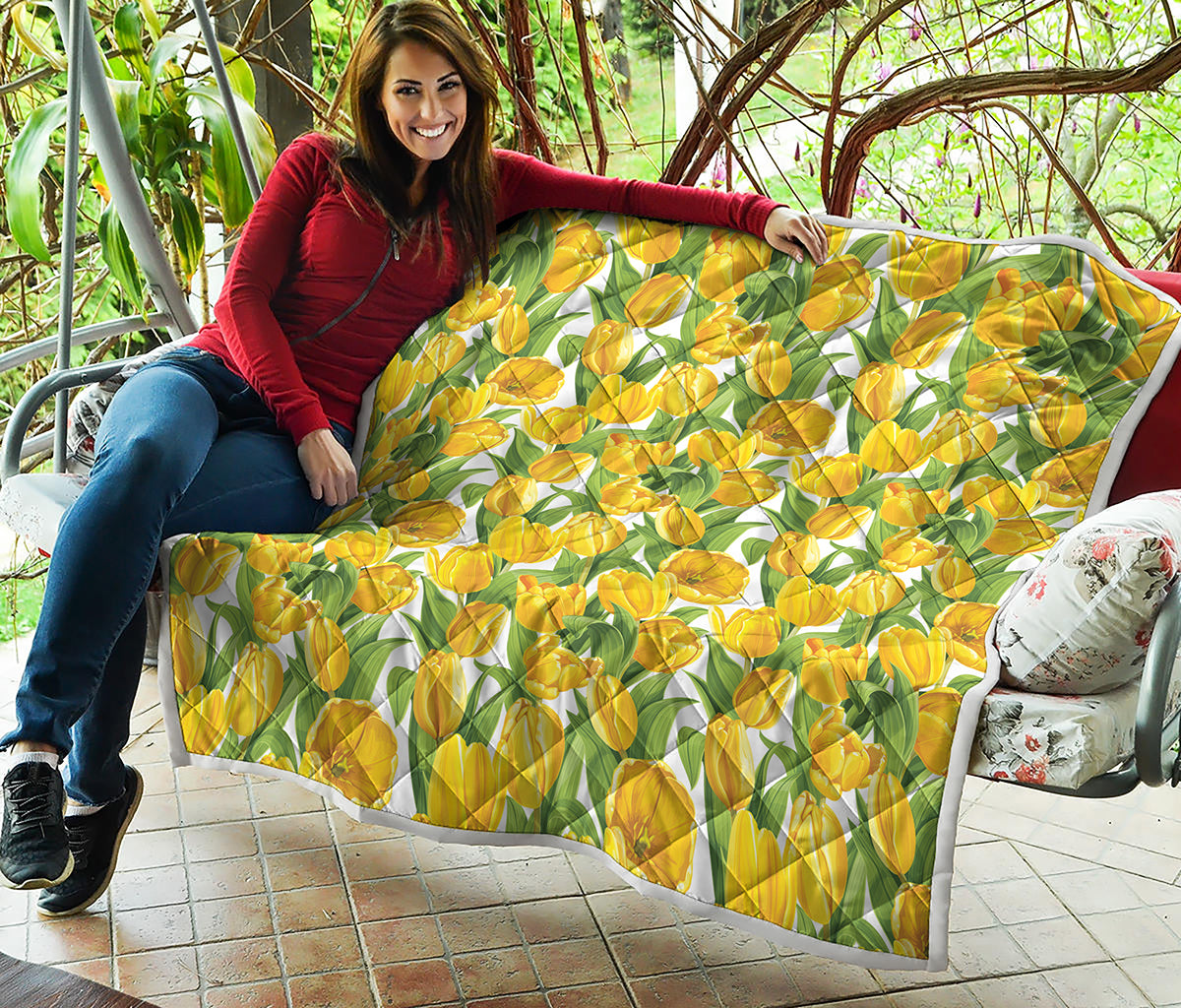 Yellow Spring Tulip Pattern Print Quilt