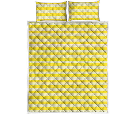 Yellow Striped Pattern Print Quilt Bed Set