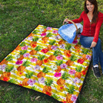 Yellow Striped Pineapple Pattern Print Quilt