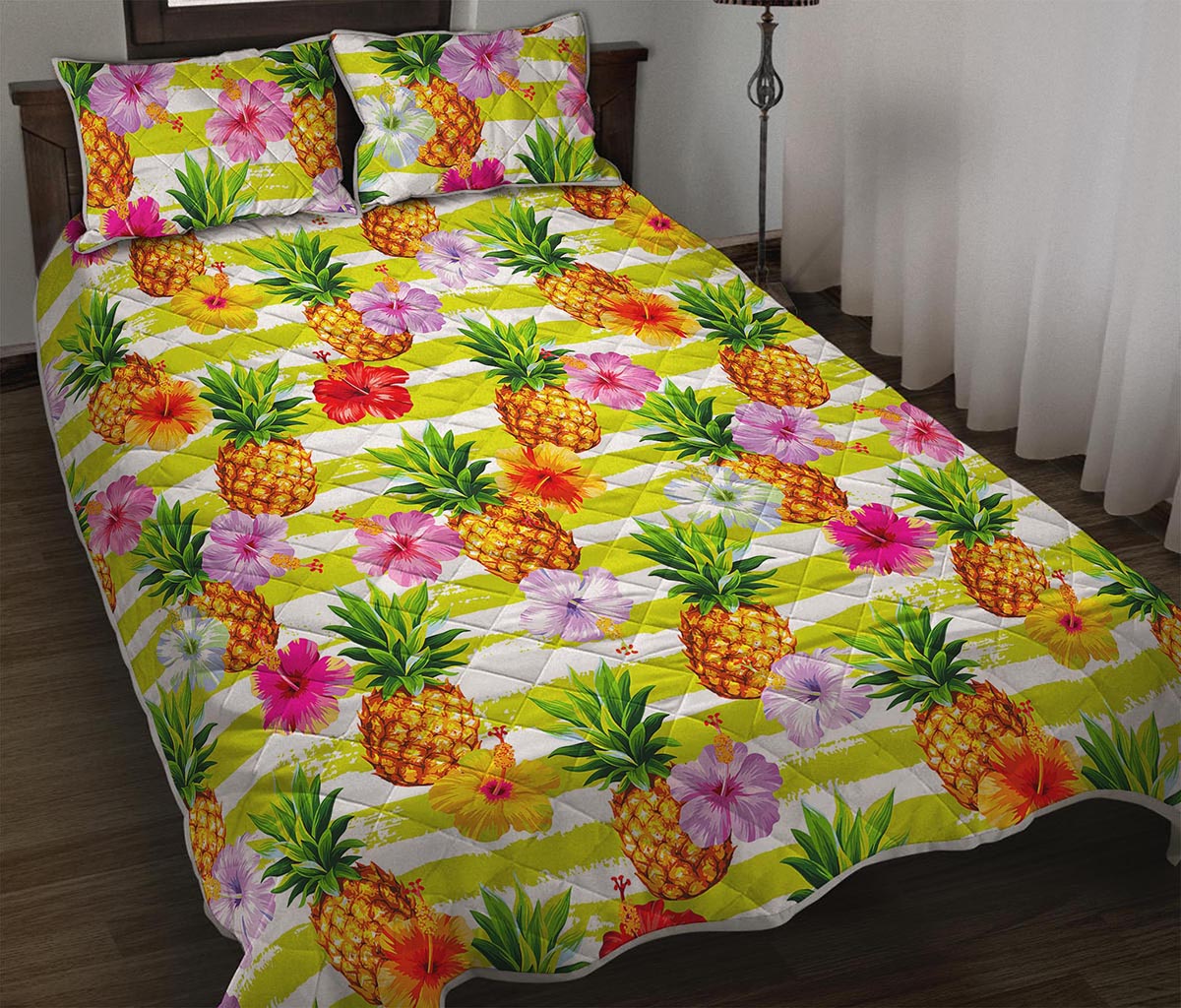 Yellow Striped Pineapple Pattern Print Quilt Bed Set