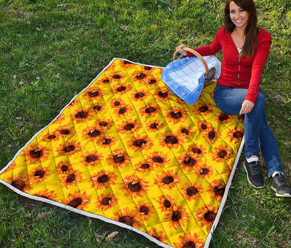 Yellow Sunflower Pattern Print Quilt
