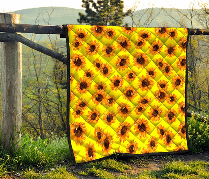 Yellow Sunflower Pattern Print Quilt