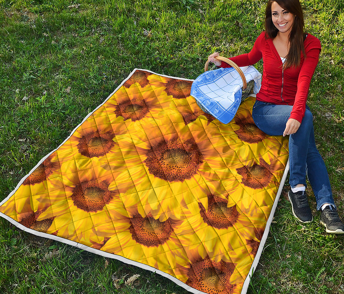 Yellow Sunflower Print Quilt