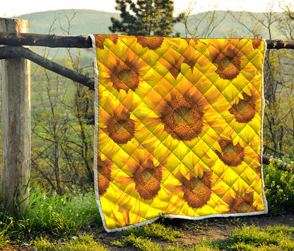 Yellow Sunflower Print Quilt