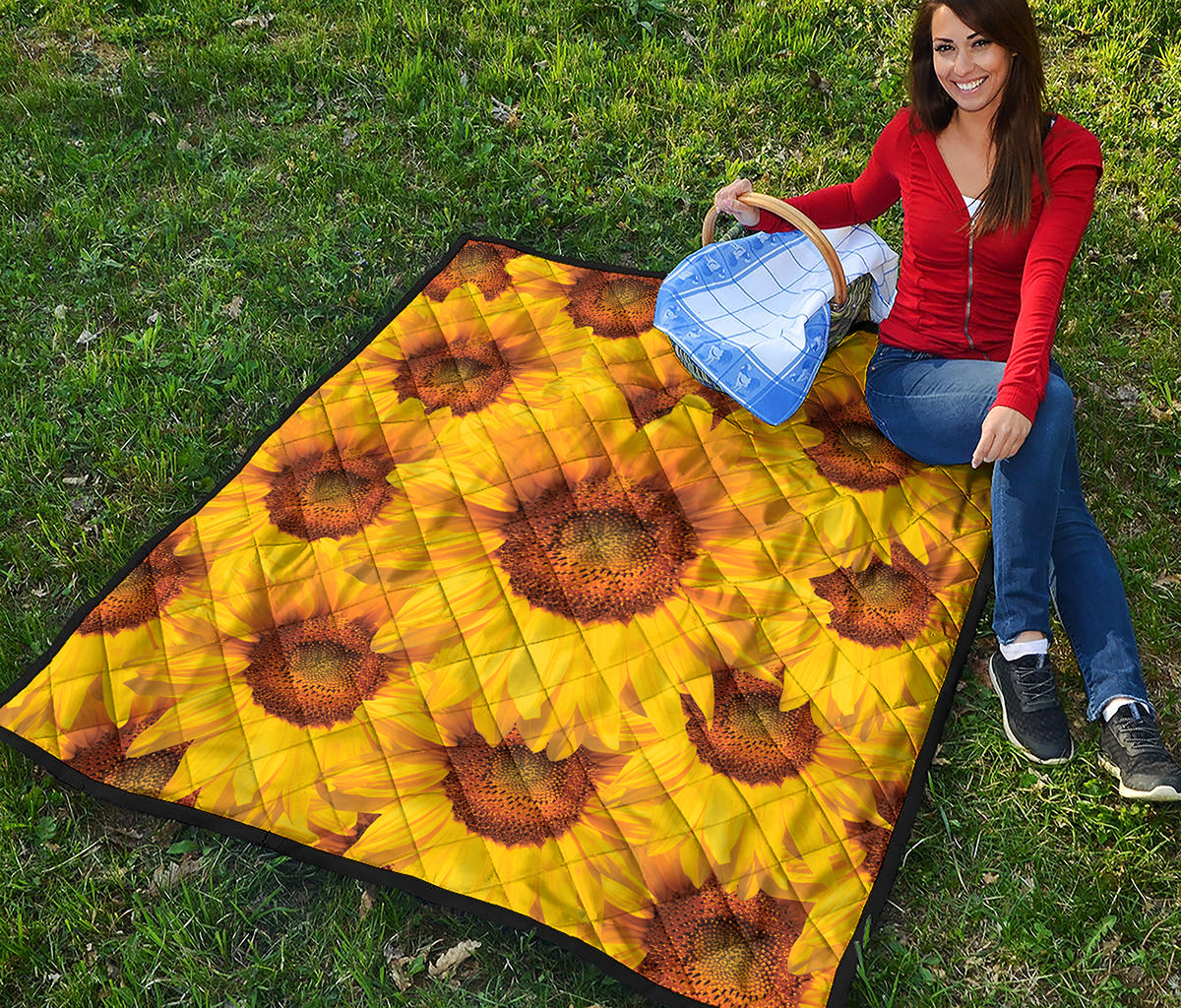 Yellow Sunflower Print Quilt