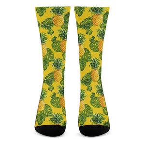 Yellow Tropical Pineapple Pattern Print Crew Socks