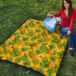 Yellow Tropical Pineapple Pattern Print Quilt