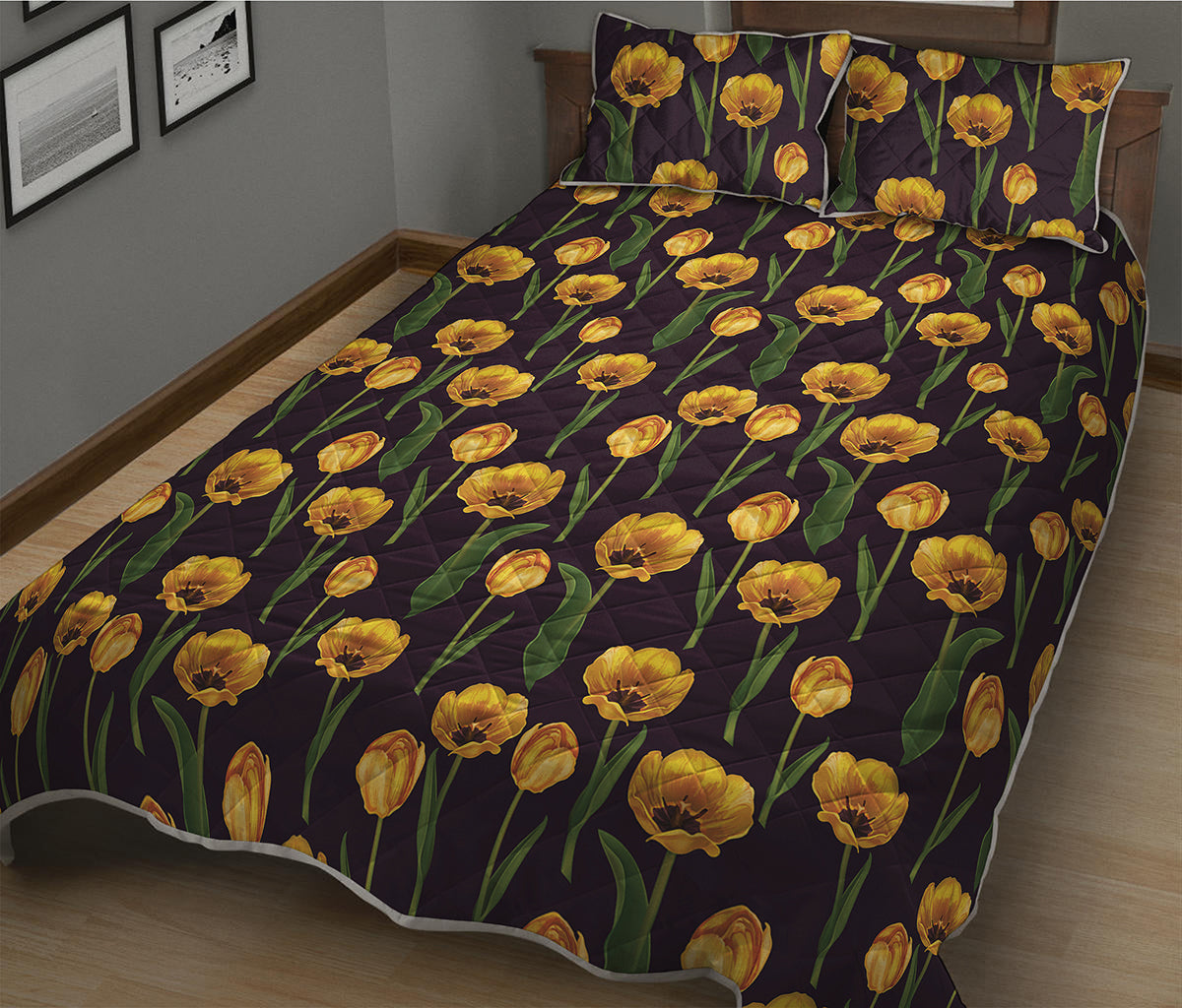 Yellow Tulip Flower Pattern Print Quilt Bed Set