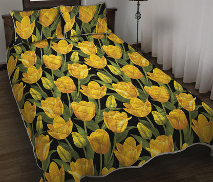 Yellow Tulip Pattern Print Quilt Bed Set
