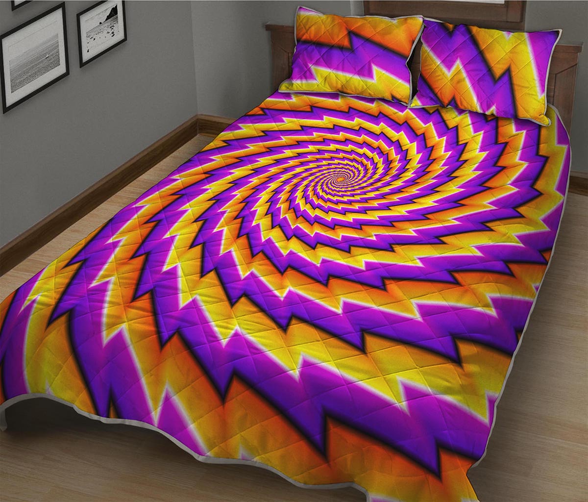 Yellow Twisted Moving Optical Illusion Quilt Bed Set