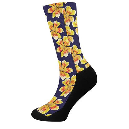 Yellow Watercolor Lily Pattern Print Crew Socks