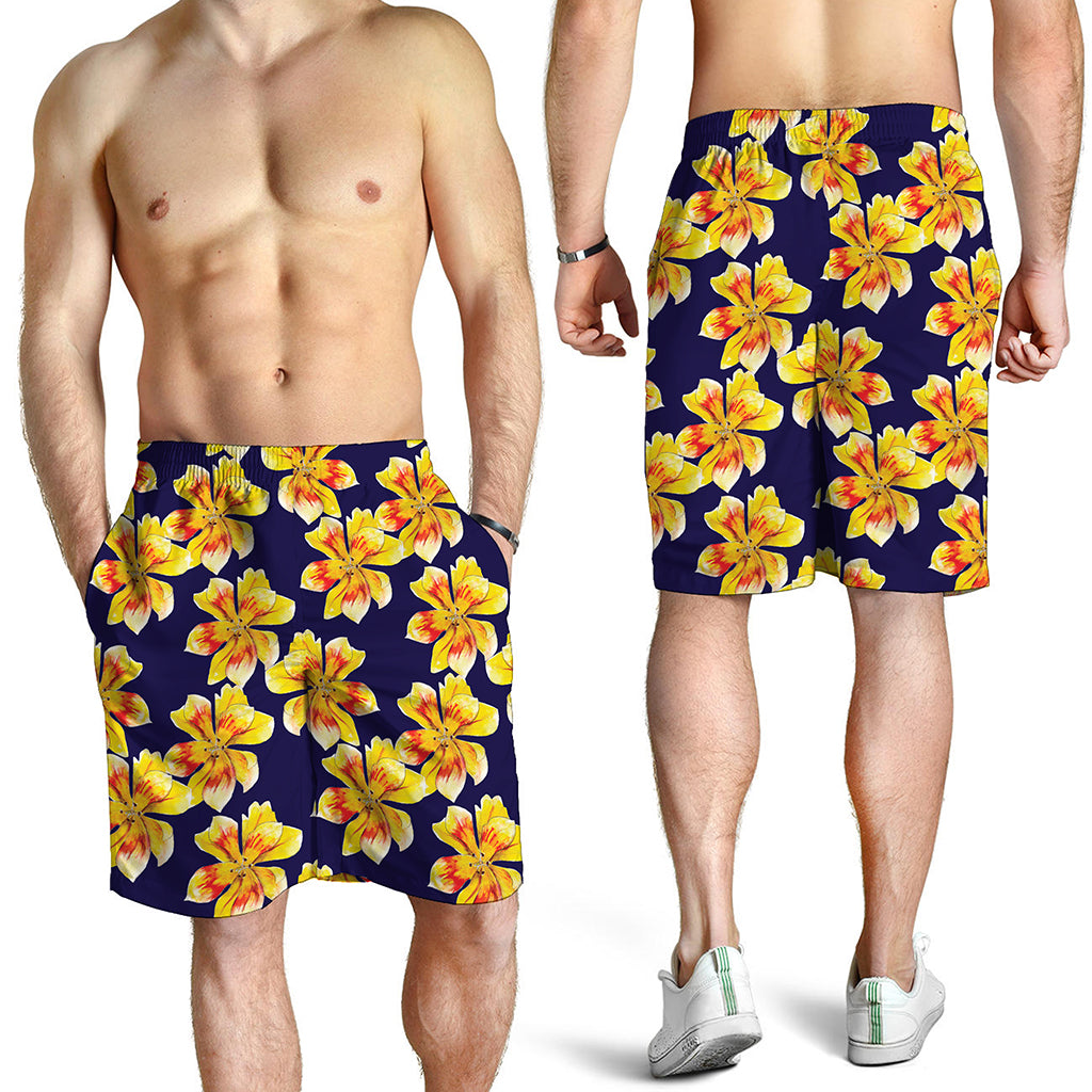 Yellow Watercolor Lily Pattern Print Men's Shorts