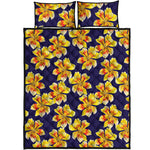 Yellow Watercolor Lily Pattern Print Quilt Bed Set