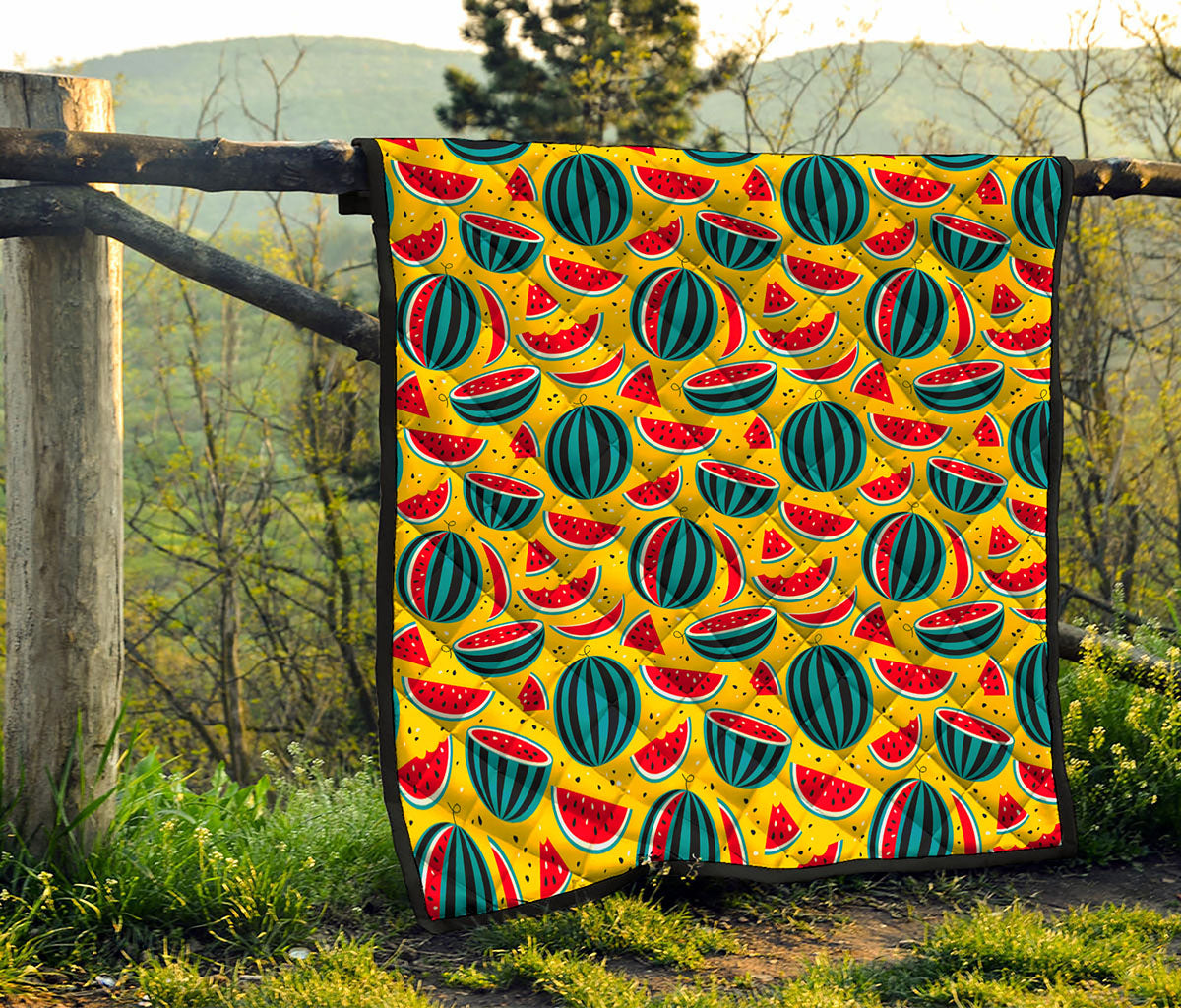 Yellow Watermelon Pieces Pattern Print Quilt