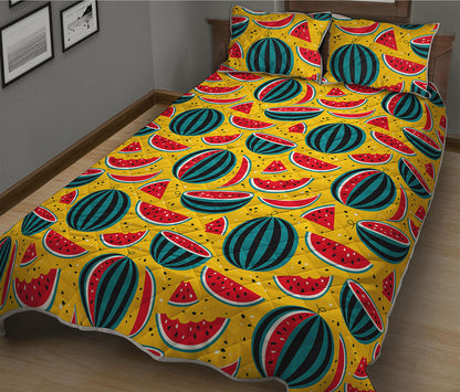 Yellow Watermelon Pieces Pattern Print Quilt Bed Set
