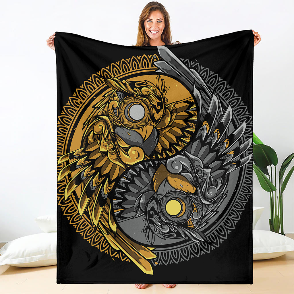 Yin Yang Owl Print Blanket