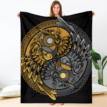 Yin Yang Owl Print Blanket