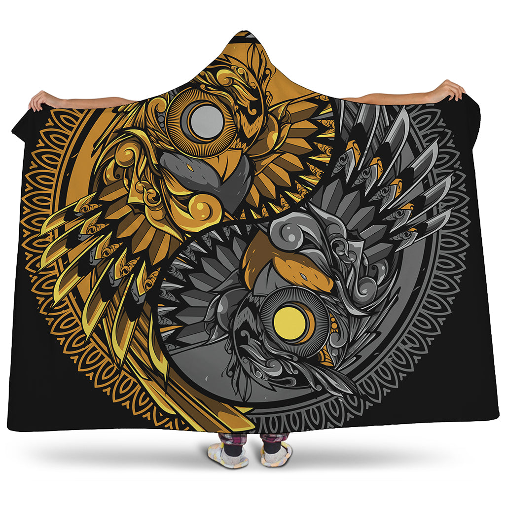 Yin Yang Owl Print Hooded Blanket