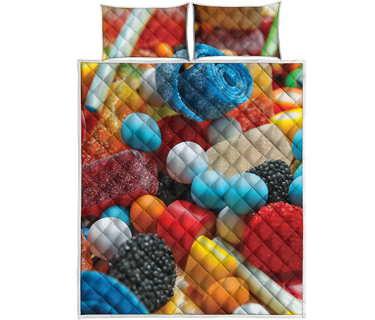 Yummy Gummy Print Quilt Bed Set